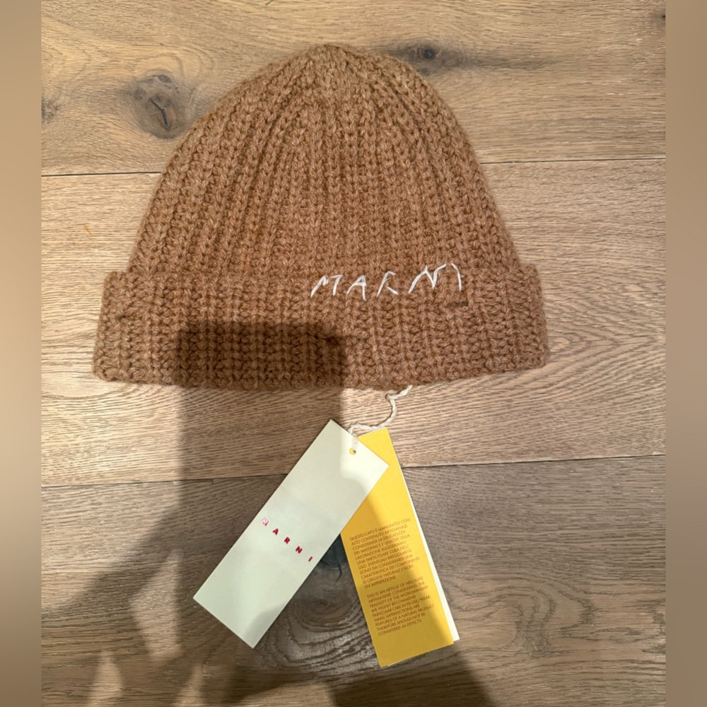 Marni ( NWT ) authentic Tan Knit Hat